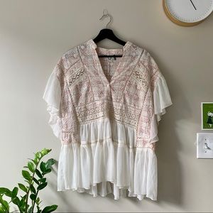 Anthro AKEMI & KIN Lindy Popover Blouse Large EUC